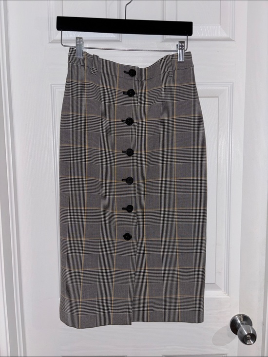 Wilfred Dresses & Skirts - Wilfred Plaid Button-Front Pencil Skirt - Gray with Tan Stripes
